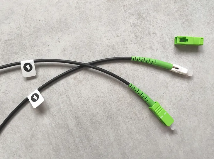 patchcord-swiatlowod-sc-apc-simplex-sm-drop-220m-kod-producenta-p-apc-1f-220m-657a2