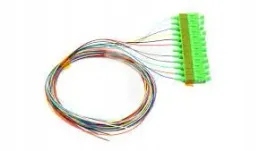 Zdjęcie produktu Pigtail SC/APC, LSZH, 1m, G.657, 0.9mm, 12 kolorów Easy Strip