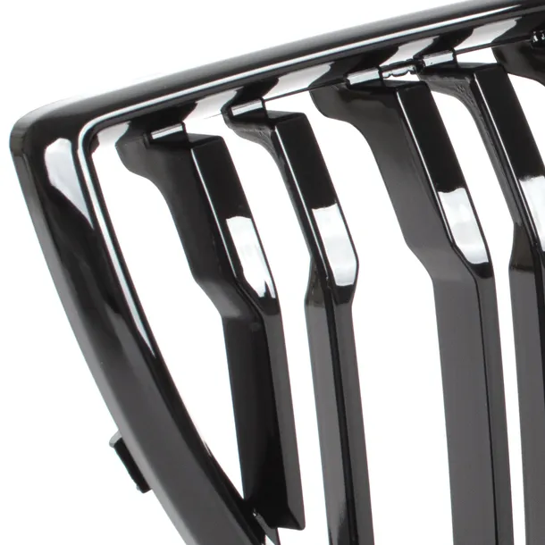 grill-nerki-atrapa-do-bmw-1-e81-e82-e87-e88-czarny-polysk-przed-lift-kolor-czarny