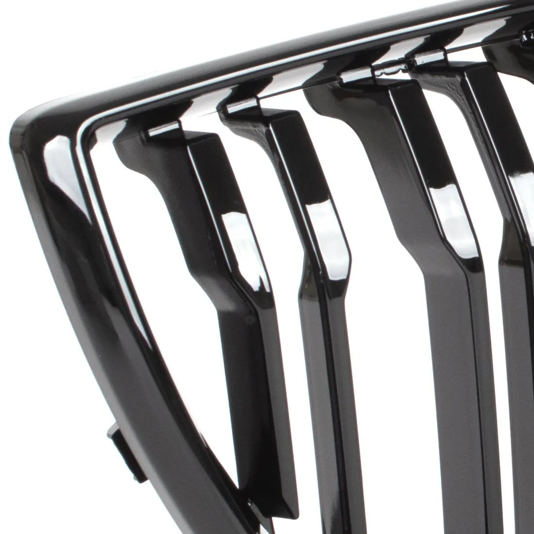 grill-nerki-atrapa-do-bmw-1-e81-e82-e87-e88-czarny-polysk-przed-lift