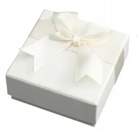 pudelko-opakowanie-ozdobne-prezentowe-bizuterie