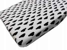 przescieradlo-na-gumce-do-lozeczka-60-120cm-z-gumka-bawelna-chmurki