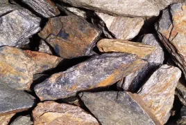 lupek-szaroglazowy-ogrod-kaskada-skalniak-25kg