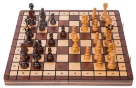 square-szachy-drewniane-poselskie-37-x-37-cm