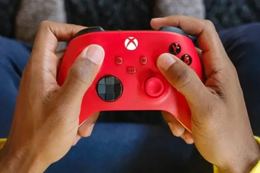 kontroler-microsoft-xbox-series-x-s-czerwony-stan-nowy-kod-producenta-qau-00012