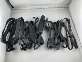 zestaw-kabli-zasilajacych-do-zasilacza-corsair-rm750-80-plus-gold-750w