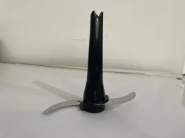 noz-tnacy-rozdrabniacza-do-blendera-recznego-do-bosch-msm881x1-01