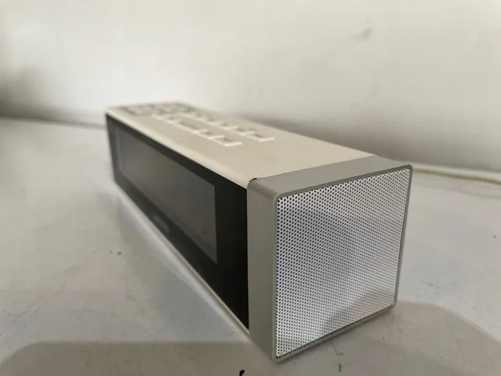 radiobudzik-lenco-cr-630-biale-marka-lenco