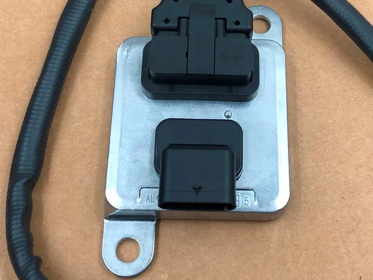 lambda-nox-sensor-azot-758713005-do-bmw-1-e81-e87-e88-e82-3-e90-e91-e92-e93-typ-samochodu-samochody-osobowe
