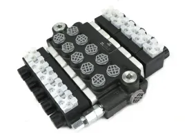 rozdzielacz-hydrauliczny-5-sekcyjny-sterowany-elektrycznie-12v-40l-voima