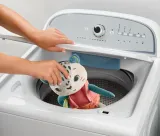 fp-planet-friends-pantera-przytulanka-hkd64-marka-fisher-price