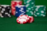 bicycle-premium-clay-poker-chips-100-8g-nazwa-premium-clay-poker-chips-100-8g-czas-rozgrywki-do-30-minut