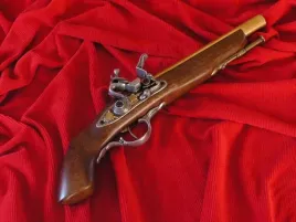 dlugi-historyczny-angielski-pistolet-skalkowy-w120