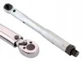 klucz-dynamometryczny-1-4-5-25nm-waga-z-opakowaniem-2-kg-stan-nowy