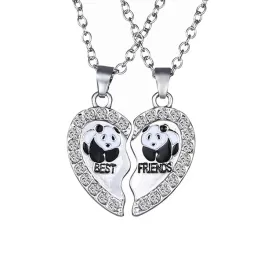 set-of-2-silver-heart-friendship-necklaces-with-engraved-best-friends