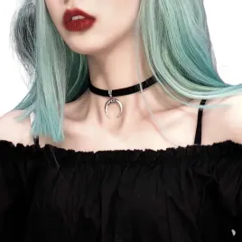 naszyjnik-choker-srebrny-czarny-rzemien-zamsz-obroza-ksiezyc