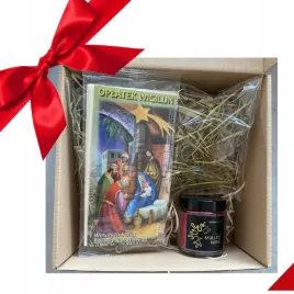 zestaw-na-wigilijny-stol-oplatek-sianko-swieca-zapachowa-eleganckie-pudelko