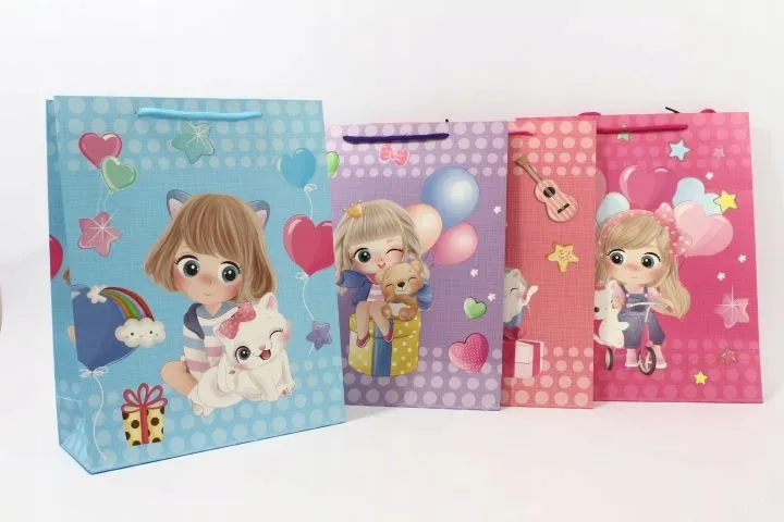 torebka-prezentowa-m-stan-opakowania-oryginalne