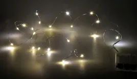 lampki-swiecace-na-baterie-20-led-choinka