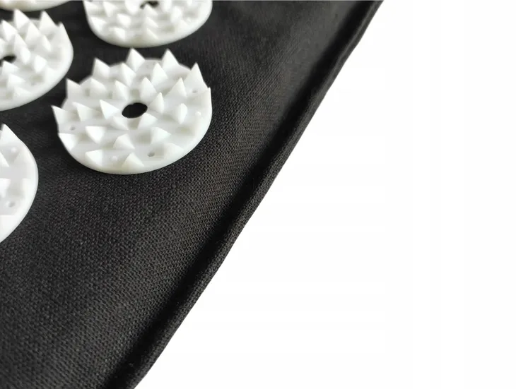 mata-do-akupresury-3832-waga-z-opakowaniem-0-1-kg