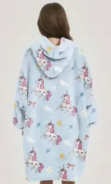 bluza-pluszowa-z-kapturem-comfy-koc-oversize-ciepla-wzor-unicorn-jednorozec