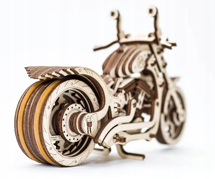 drewniany-model-cruiser-puzzle-3d-certyfikaty-opinie-atesty-ce