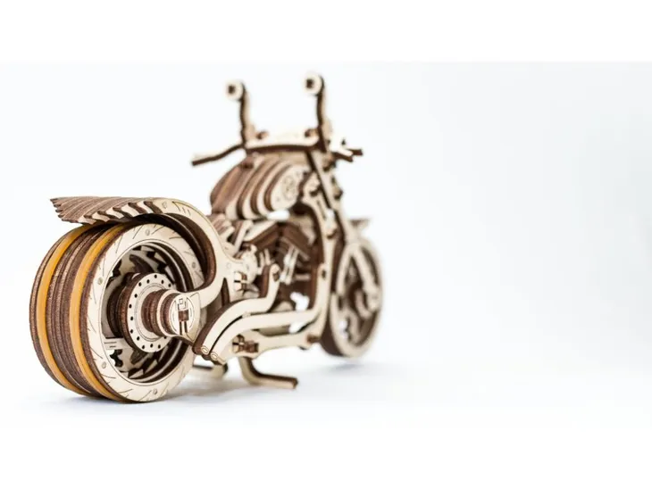 drewniany-model-cruiser-puzzle-3d-kod-producenta-p4-kolekcja-ewa