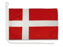 flaga-dania-na-jacht-30x40-cm-bandera-jachtowa-zeglarska-danii