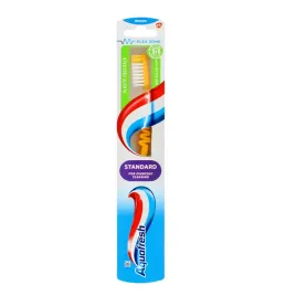 aquafresh-family-szczoteczka-do-zebow-medium-1-sztuki