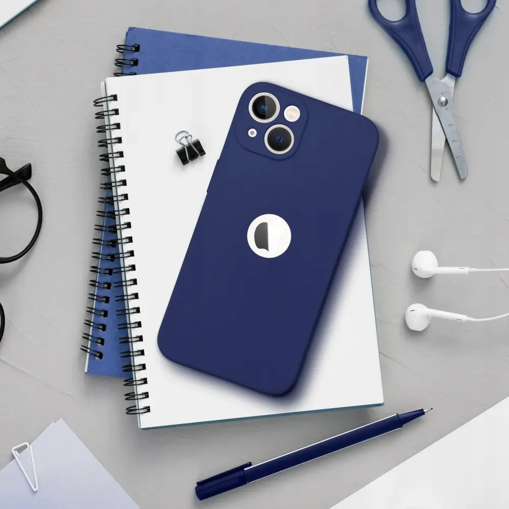 futeral-soft-do-iphone-15-plus-ciemny-niebieski