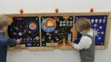 masterkidz-tablica-edukacyjna-ziemia-material-drewno