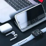 kabura-sensitive-book-do-iphone-16-plus-czarny-material-skora-ekologiczna