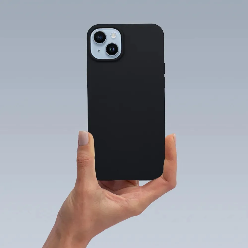 futeral-matt-do-iphone-15-pro-czarny