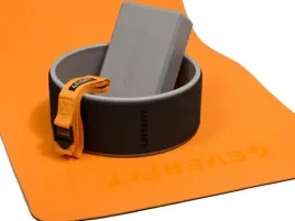 zestaw-do-jogi-4everfit-4w1-mata-kostka-pasek-kolo-yoga