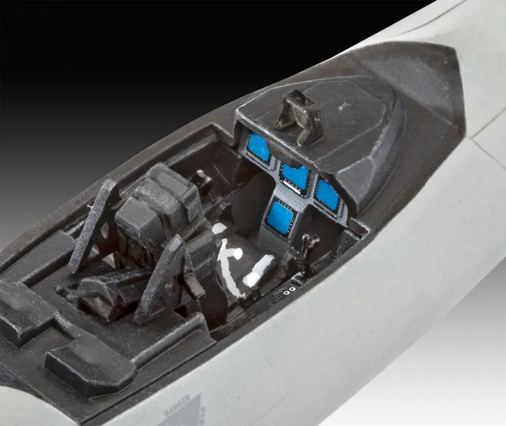 samolot-lockheed-martin-f-22a-raptor-skala-skala-1-72