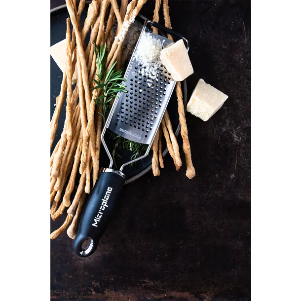 gourmet-tarka-coarse-microplane-marka-microplane