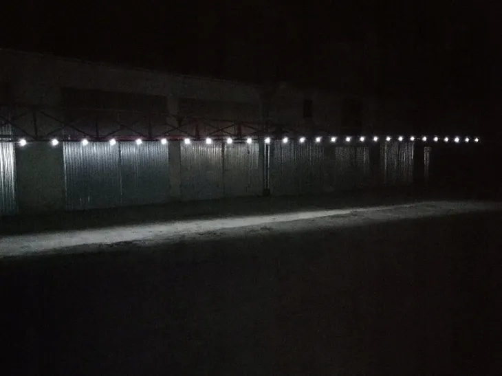 lampa-led-oswietlenie-belki-opryskiwacza-biala-strona-zabudowy-przednie-lewe-przednie-prawe