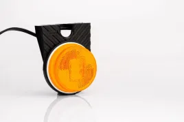 lampa-obrysowa-diodowa-led-12-24v-katowa