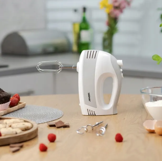 mikser-zelmer-zhm2450-zalaczone-wyposazenie-koncowki-do-ubijania-mieszadla