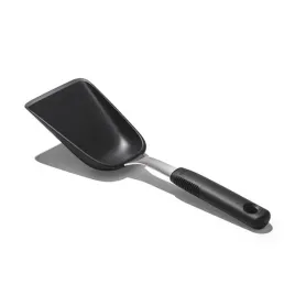 lopatka-lyzka-silikonowa-czarna-good-grips-oxo