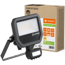 naswietlacz-led-17w-2200lm-3000k-ip65-czarny-z-czujnikiem-ruchu-ledvance