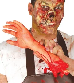 oderwana-reka-odcieta-konczyna-halloween-z-krwia