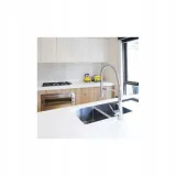 politura-w-plynie-solid-surface-ruvisio-staron