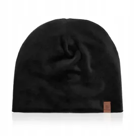 welurowa-czapka-damska-winter-czarny