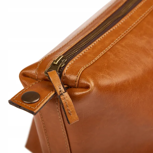 kosmetyczka-viaggio-camel-glebokosc-produktu-15-cm