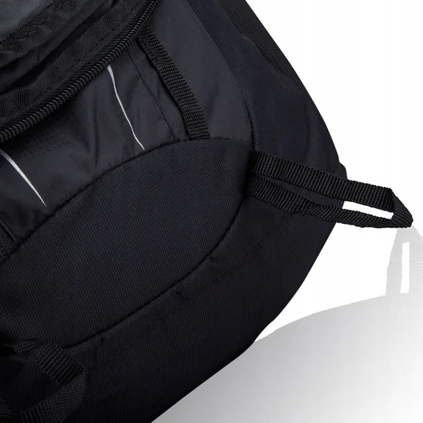 plecak-activ-czarny-plec-mezczyzna