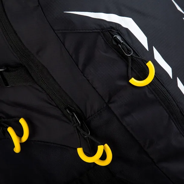 plecak-activ-czarny-liczba-komor-2