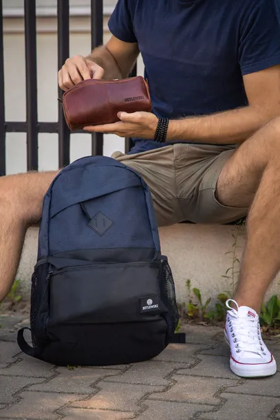 plecak-activ-niebieski-liczba-komor-1