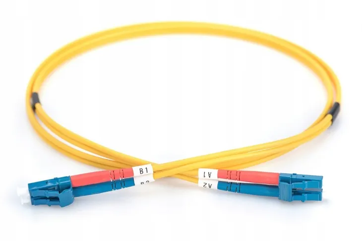 patchcord-fo-singlemode-09-125-os2-lc-lc-duplex-5m-zolty-waga-z-opakowaniem-0-098-kg