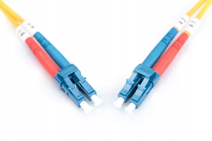 patchcord-fo-singlemode-09-125-os2-lc-lc-duplex-5m-zolty-kod-producenta-dk-2933-05